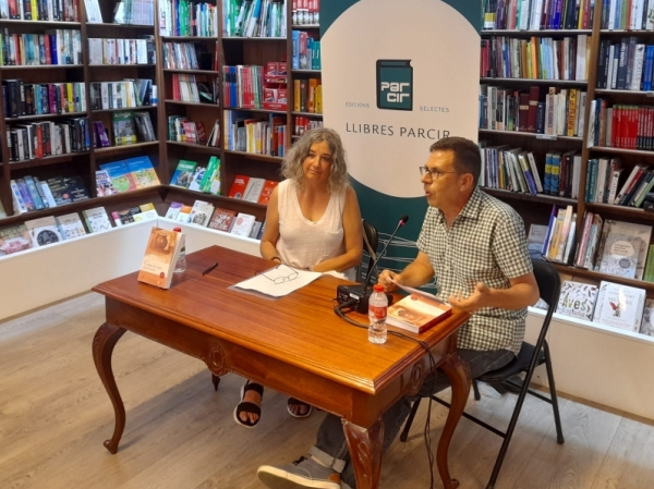 Alba Badal presenta a Manresa 'Et regalo els retalls d'una histria'