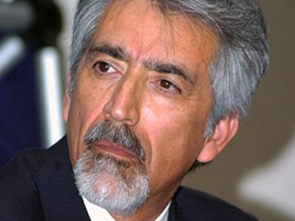 La UPC investir doctor honoris causa lenginyer mexic Enrique Villa