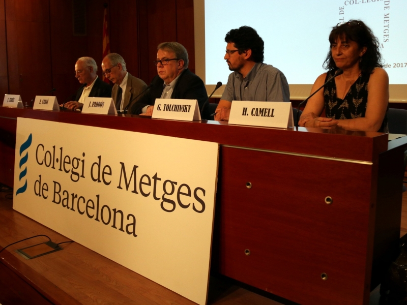 Los Colegios profesionales de Médicos de Catalunya, ganadores del Premi Talent d'Honor a la Solidaritat 2020